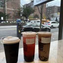 hot black tea with boba - m; cancer horoscope fruit tea series - l; nutella milk tea swirl with boba - l