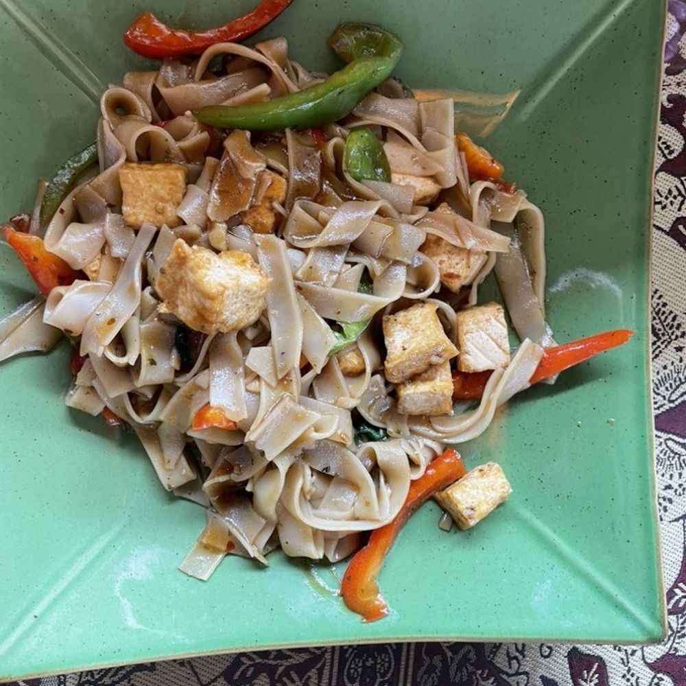 Thai Basil II - Spicy Basil noodles - Thai Near Me - Largo, Florida Thai Basil II - Spicy Basil noodles - Thai Near Me - Largo, Florida