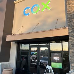 Cox Authorized Retailer - Exterior