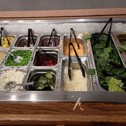 Mary Yoder's Amish Kitchen Bakery & Collectible Gifts - Salad bar