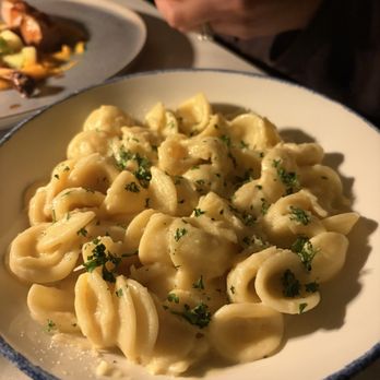 Valley Kitchen - New American Near Me - Carmel, California