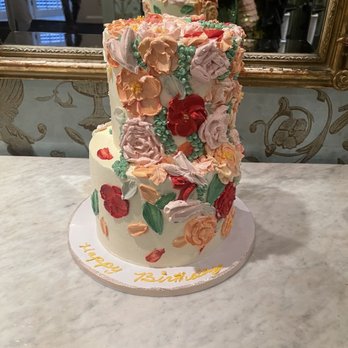 LadyB's - Beautiful custom cake - Desserts Near Me