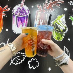 Poppin Boba Tea - Peach tea with Crystal boba and mango jelly stars and strawberry tea with blueberry popping boba