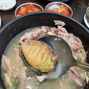 Buil Samgye Tang - 5. Jeonbok Samgyetang (with Live Abalone) medium size - Korean Near Me - Los Angeles, California Buil Samgye Tang - 5. Jeonbok Samgyetang (with Live Abalone) medium size - Korean Near Me - Los Angeles, California