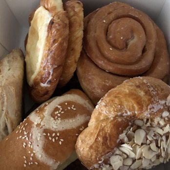 Happy Donuts - Donuts Near Me - San Francisco, California