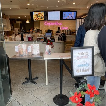 Ume Tea - Pick up and order line - Coffee & Tea Near Me - Cupertino, California