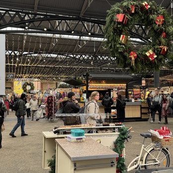 Old Spitalfields Market - Market Stalls Near Me - London, XGL