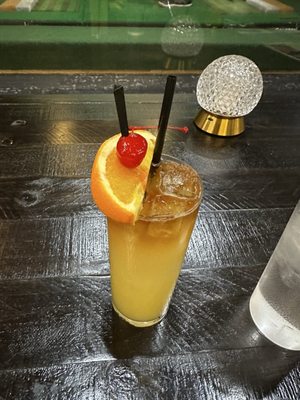 J Bar & Golf Lounge by null