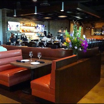 Bennett's Westside Grill - The dining room is comfortable and furnished with booths, tables and tall bar tables. - American Near Me - Rocklin, California