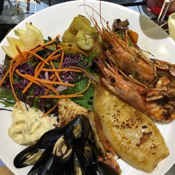 Le Pointu - Mixed Plate - 22€ - Mediterranean Near Me - Toulon, 83 Le Pointu - Mixed Plate - 22€ - Mediterranean Near Me - Toulon, 83