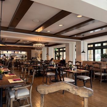 Hamilton's Kitchen - New American Near Me - Winter Park, Florida Hamilton's Kitchen - New American Near Me - Winter Park, Florida