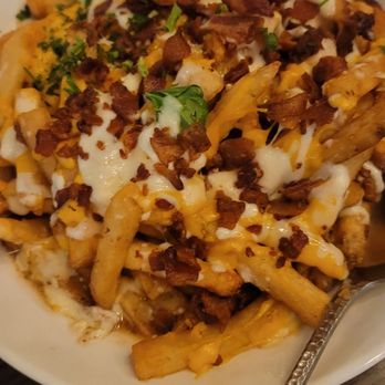 Italian Pizza Kitchen - Pazzo Fries - Italian Near Me - Roselle, Illinois