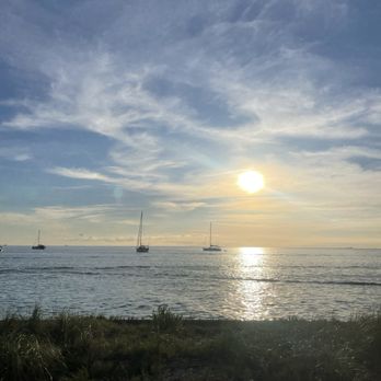 The Cleat Mia - Sunset - Seafood Near Me - Key Biscayne, Florida