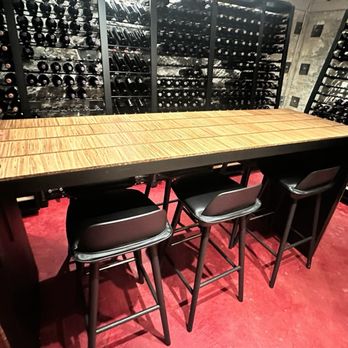 Okaeri - Wine cellar - Bed & Breakfast Near Me - Calistoga, California