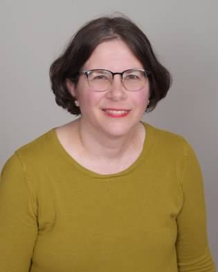 Maryellen Crompton LMHC - grief counselor in Brockton, MA