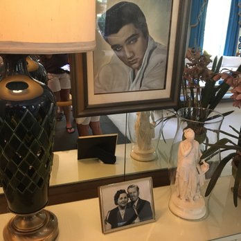 Graceland - Museums Near Me - Memphis, Tennessee