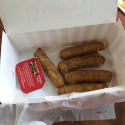 Crown Fried Chicken - Mozzarella Sticks & marinara sauce