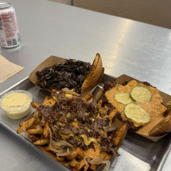 Hitit Burger - Classic Smash - Burgers Near Me - New York, New York