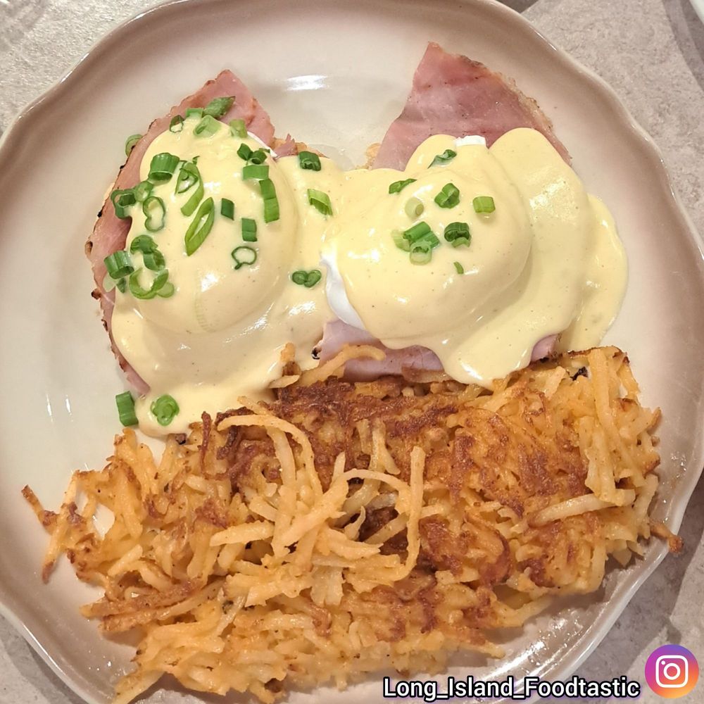 Buttermilk's Farmhouse - The Traitor - Breakfast & Brunch Near Me - Patchogue, New York