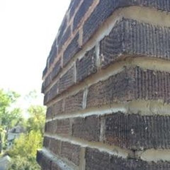 Priddy Chimney Solutions - Miss spots on corners. And it looks as if it is melting down on bricks. Notice 3 different colors between brick rows. - Chimney Sweeps Near Me - Beltsville, Maryland