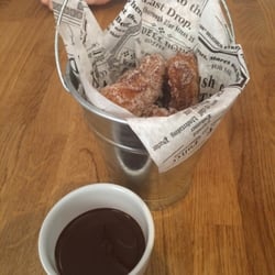 Taquería El Rey - Churros con chocolate