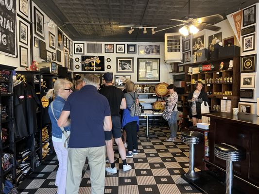 Sun Studio by null