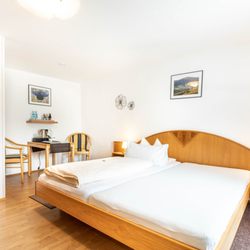 Hotel Landgasthof zum Pflug - Gästezimmer