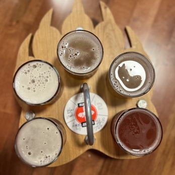 Boxing Bear Brewing - Bridges On Tramway Taproom - a flight of beers - Brewpubs Near Me - Albuquerque, New Mexico Boxing Bear Brewing - Bridges On Tramway Taproom - a flight of beers - Brewpubs Near Me - Albuquerque, New Mexico