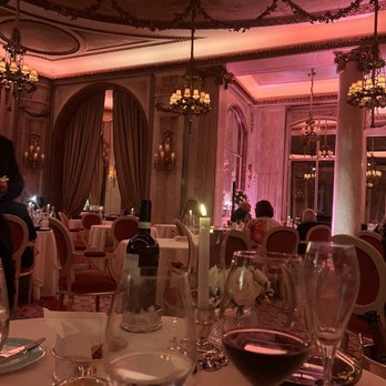The Ritz Restaurant - Decor - British Near Me - London, XGL The Ritz Restaurant - Decor - British Near Me - London, XGL