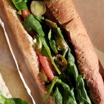 Subway - a hot dog with spinach and tomatoes - Sandwiches Near Me - St Paul, Minnesota Subway - a hot dog with spinach and tomatoes - Sandwiches Near Me - St Paul, Minnesota