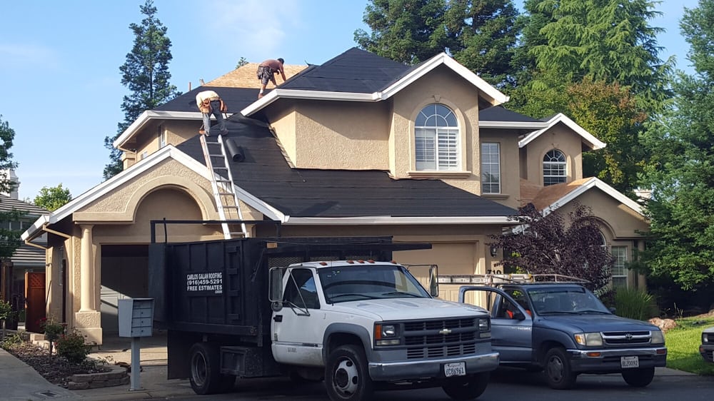 Slide of Carlos Galan Roofing