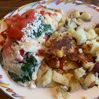 Brookfields Restaurant Sacramento - Incredible Artichoke Egg White Omelette - so yummy and gluten-free - American Near Me - Sacramento, California
