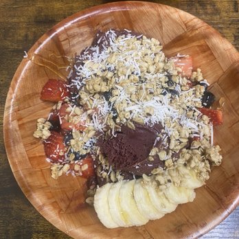 Waffle and Berry - Açaí bowl - Waffles Near Me - Honolulu, Hawaii
