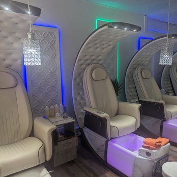 Ballys Nails Spa - Nail Salons Near Me - Murphysboro, Illinois
