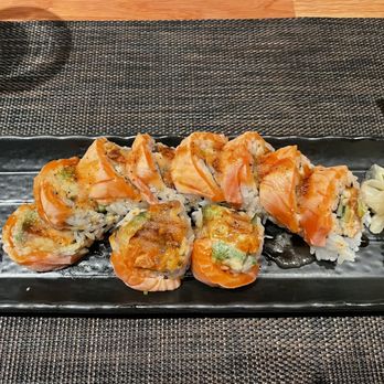 Ora - Salmon aburi - Sushi Bars Near Me - Chicago, Illinois
