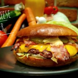 FRANKYS Restaurant