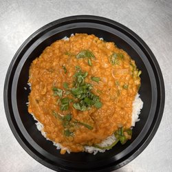 Rice Around the World - *Vegan/Vegetarian
Ethiopian Misir Wat
Lentil stew with spinach, garlic, and berbere over jasmine rice.