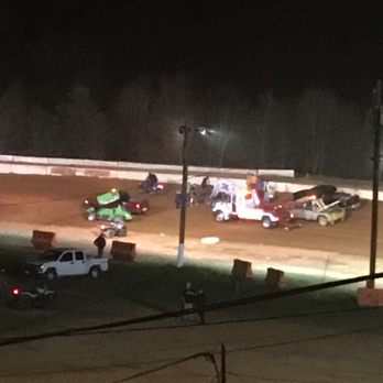 Carolina Speedway - April 6, 2018 Sprint Cars North vs South Awesome track and great racing - Race Tracks Near Me - Gastonia, North Carolina Carolina Speedway - April 6, 2018 Sprint Cars North vs South Awesome track and great racing - Race Tracks Near Me - Gastonia, North Carolina