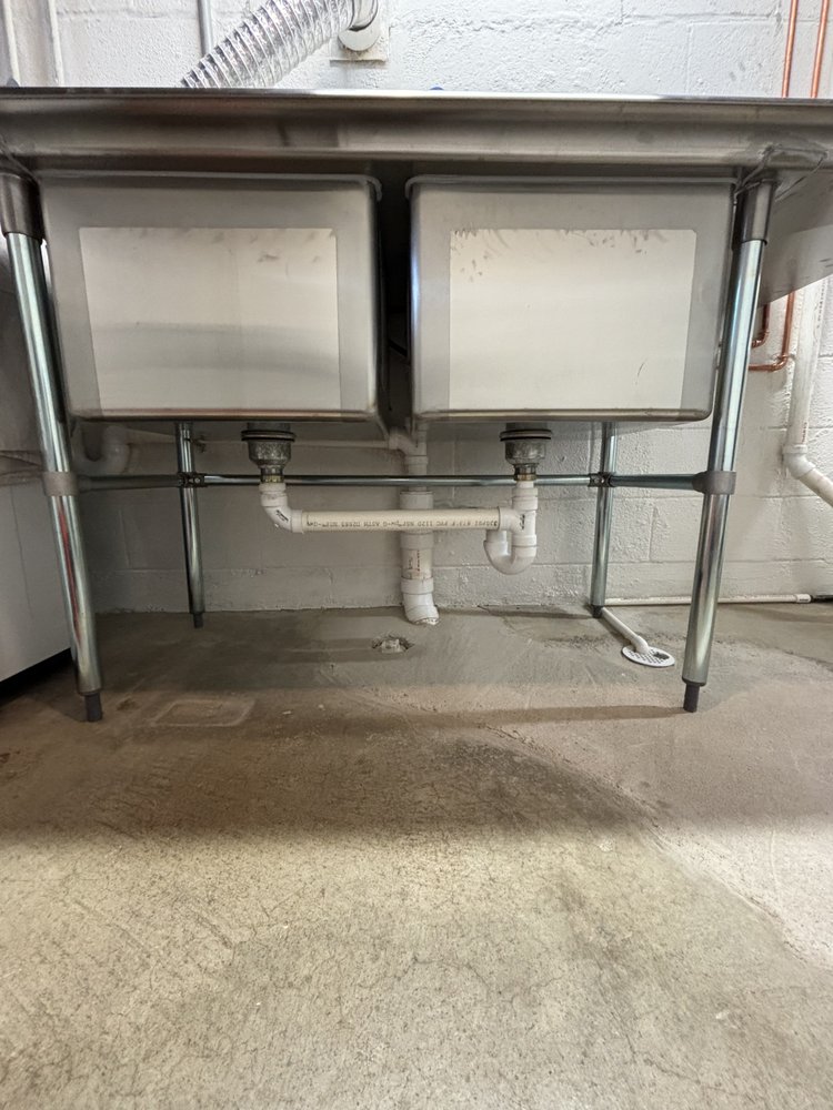 Slide of RonJon Plumbing