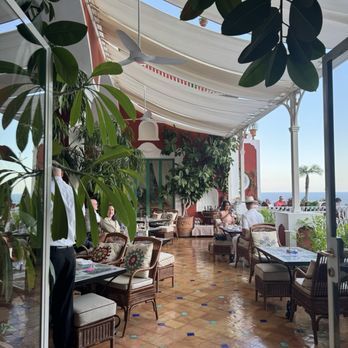 Le Sirenuse - The charm is off the charts. - Hotels Near Me - Positano, SA