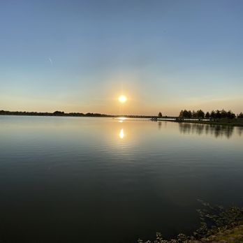 Shelby Farms Park - Beautiful sunset on 9/25/2021 - Parks Near Me - Memphis, Tennessee Shelby Farms Park - Beautiful sunset on 9/25/2021 - Parks Near Me - Memphis, Tennessee