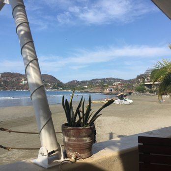 Bistro del Mar - View - Seafood Near Me - Zihuatanejo, GRO Bistro del Mar - View - Seafood Near Me - Zihuatanejo, GRO