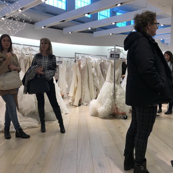 Kleinfeld Hudson's Bay - Bridal Near Me - Toronto, Ontario