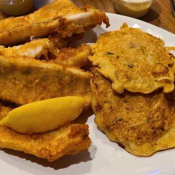 Rusty Nail Saloon - Perch and potato pancakes - American Near Me - Ringwood, Illinois Rusty Nail Saloon - Perch and potato pancakes - American Near Me - Ringwood, Illinois