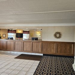 Econo Lodge Darien Lakes