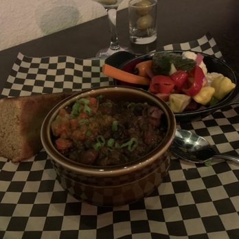 The Pine Box - Delicious vegetarian chili, corn bread and pickled vegetables. Enjoyed in excellent outdoor seating. - Pubs Near Me - Seattle, Washington The Pine Box - Delicious vegetarian chili, corn bread and pickled vegetables. Enjoyed in excellent outdoor seating. - Pubs Near Me - Seattle, Washington