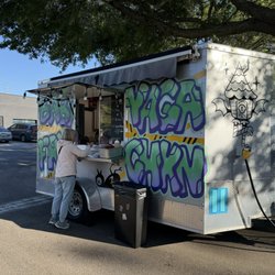 Audubon Park Community Market - NEW Baba Yaga Fried Chicken food truck! From the guys from Orlando Meats