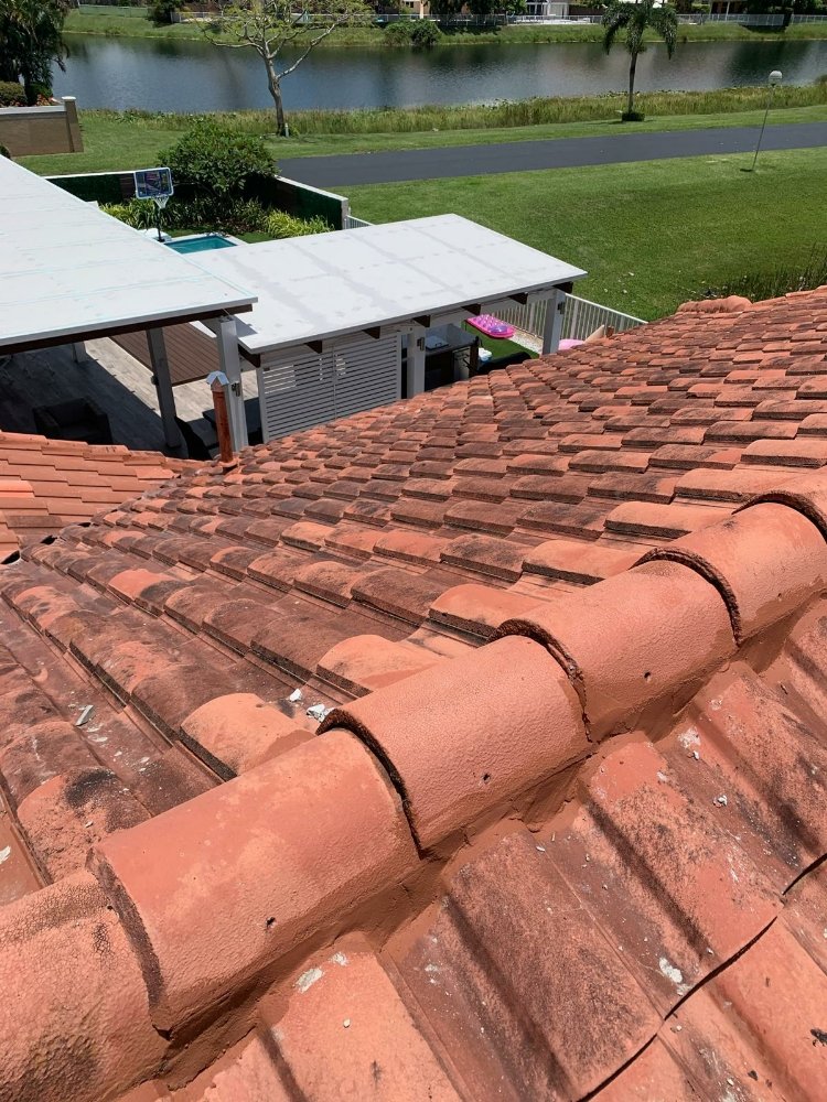 Slide of UnderCover Roofing & Metal