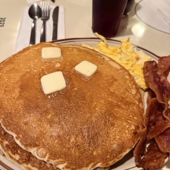 Crazy Otto's Diner - Pancakes bacon with eggs - Diners Near Me - Lancaster, California Crazy Otto's Diner - Pancakes bacon with eggs - Diners Near Me - Lancaster, California