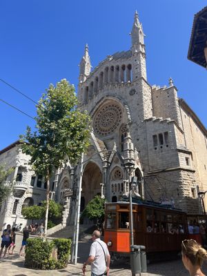 Església de Sant Bartomeu de Sóller by null